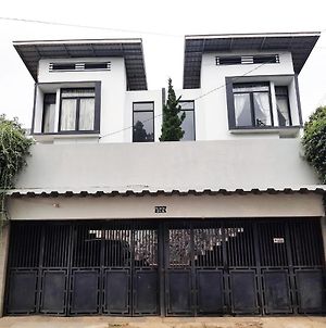 Rumah Kembar Lembang Family Only Padasul Exterior photo