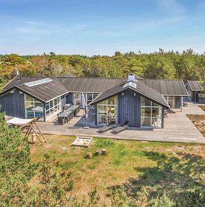 Beautiful Home In Lbk With 5 Bedrooms, Sauna And Private Swimming Pool Ålbæk Exterior photo