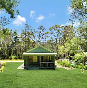 Beau Cabin One Bedroom Cabin On Golf Course Kangaroo Valley Exterior photo