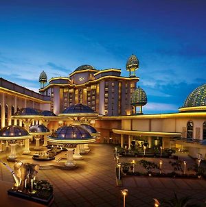 Sunway Resort Petaling Jaya Exterior photo