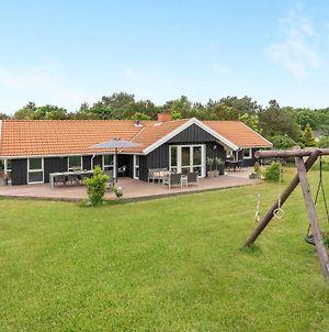 Amazing Home In Oksbl With 4 Bedrooms, Sauna And Wifi Oksbøl Exterior photo