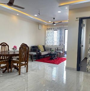 Valley House 1 - Luxurious 2Bhk At P#258,Attapur Διαμέρισμα Χιντεραμπάντ Exterior photo