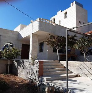 Distinctive Apartment With View In Arural Location Γέρασα Exterior photo