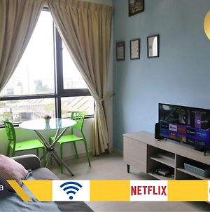 4 Pax Netflix Cozy 1R1B Link With Tamarind Square Διαμέρισμα Cyberjaya Exterior photo
