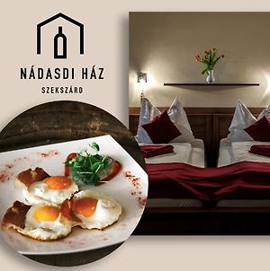 Nadasdi Haz Bed and Breakfast Szekszárd Exterior photo