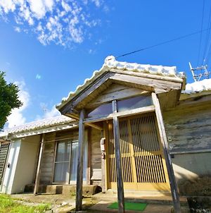 八重瀬house Διαμέρισμα Yaese Exterior photo