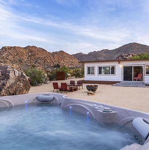 La Luna Azul - Privacy In The Boulders With Hot Tub & Fire Pit Home Joshua Tree Exterior photo