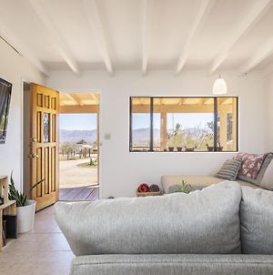 Red'S Ranch - Rustic And Modern Jt Home Base Home Joshua Tree Exterior photo