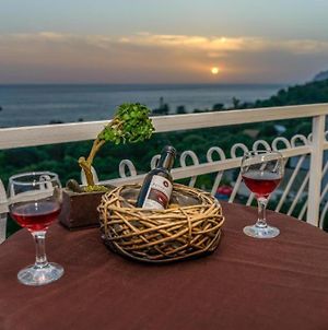 Sunny Views & Dreamy Sunsets By Bs Ξενοδοχείο Άγιος Γόρδιος Exterior photo