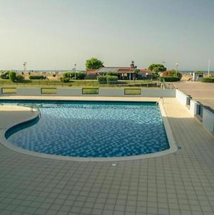Beautiful Apartment With Terrace And Swimming Pool In Μπιμπιόνε Exterior photo