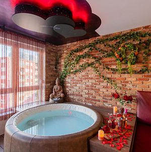 Jacuzzi - Love - Bdsm - Extra Luxury - Ev Chargger - Valentine'S Day - Red Room - Flexible Selfcheckins 28 Ζάγκρεμπ Exterior photo