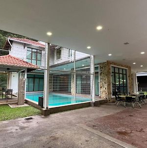 Bluwater Grande Villa 9 By Vp Seri Kembangan Exterior photo