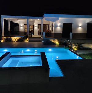 Luxury Villa Anemone With Private Pool Παστίδα Exterior photo