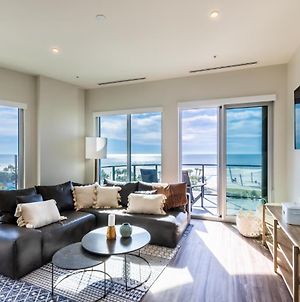 Elegant 4 Bedroom Beachfront, Luxury Condo With Rooftop Pool Next To The Hangout Gulf Shores Exterior photo