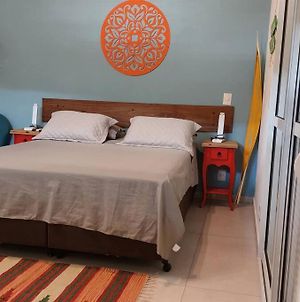 Aconchegante Suite Com Cozinha Wifi E Estacionamento Gratuito Estudio Ceu Do Campeche Florianópolis Exterior photo