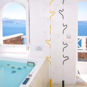 Luxury Santorini Villa Villa Cozy 1 Bedroom Indoor Plunge Pool & Caldera View Oia Θόλος Exterior photo
