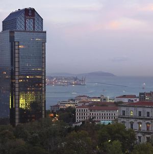 The Ritz-Carlton, Istanbul At The Bosphorus Ξενοδοχείο Exterior photo