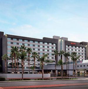 Bakersfield Marriott At The Convention Center Ξενοδοχείο Exterior photo