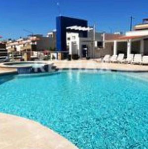 Walk To The Beach! 2 Bed Townhome With Pool & View Τιχουάνα Exterior photo