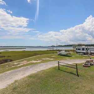 Surf City 2Br Model Home With Pool And Boat Ramp Access Exterior photo