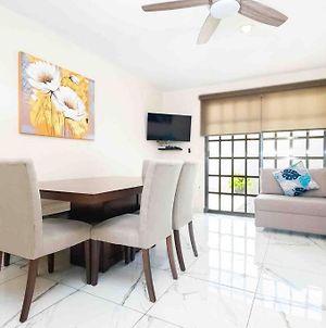 “Bonita Casa Remodelada Y Confortable” Βίλα Κανκούν Exterior photo