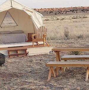 Tentrr Signature Site - Furnished Stunning Painted Desert Camping On Route 66 - Serenity Chambers Exterior photo