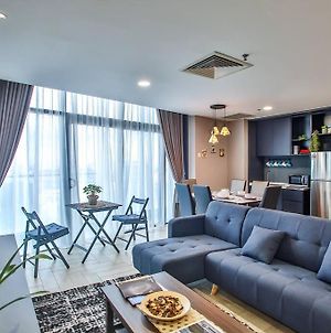 Comfy 2-Bedroom With Large Balcony By Shamori Home Near The Curve, One Utama, Ikea Damansara Petaling Jaya Exterior photo