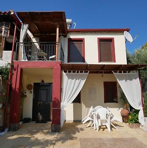 Casa Di Grigoris Βίλα Νικήτη Exterior photo