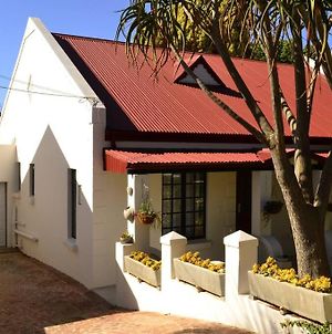Zebra Cottage Pretoria-Noord Exterior photo
