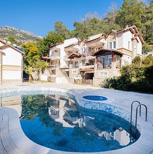 Great House With Shared Pool And Balcony In Gocek Βίλα Exterior photo