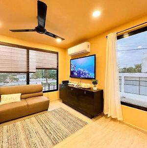 Modern & comfort 2BR Ap close to downtown Cancun 1 Διαμέρισμα Exterior photo