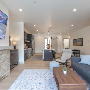 Summit Blue Townhome Upscale Retreat On The Blue River Silverthorne Exterior photo