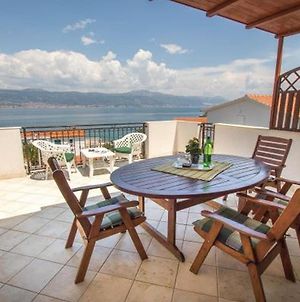 Apartment in Arbanija with sea view, terrace, air conditioning, WiFi 5139-5 Τρογκίρ Exterior photo