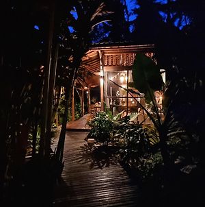 Villa Mahadevi Jungle Retreat Joglo 3 Ουμπούντ Exterior photo