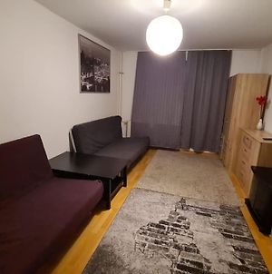 Schone 3 Schlafzimmer Zimmer Wohnung Mit 4 Betten. Βερολίνο Exterior photo
