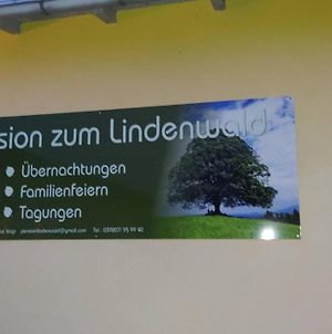 Pension Zum Lindenwald Colbitz Exterior photo