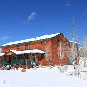 Bear Family Ranch - Perfect For Groups! Ideal Location For Stargazing And Sky Watching! Home Big Bear City Exterior photo