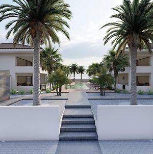 Palm Suite - Newly Constructed Poolside Apartment Just Minutes From The Beach Jan Thiel Exterior photo