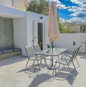 Comfy Apartment With Large Sunny Terrace In Chania Χανιά Exterior photo