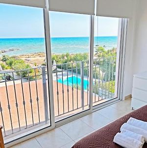 Gorgona Seafront Villas 3 Bedroom With Private Swimming Pool Αγία Νάπα Exterior photo