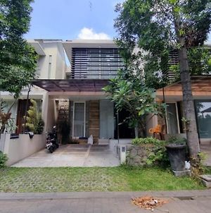 Villa Syariah Yasmin Blimbing  Exterior photo