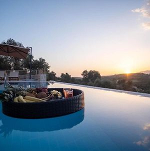 Villa Olea In Sivas With Pool Exterior photo