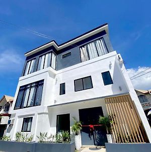 New Modern Home Near Airport, Beach And Fast Wi-Fi Sudtungan Exterior photo