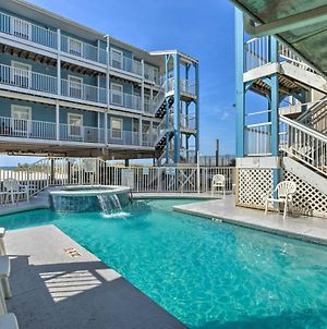 Gulf Shores Vacation Rental - Steps From Beach! Exterior photo