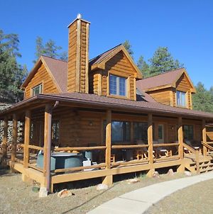 Lone Pine Lodge - Prescott Cabin Rentals Exterior photo