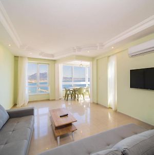 Lovely Flat With Sea View Balcony And Excellent Location In Alanya Antalya Exterior photo