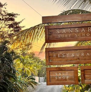 Sansara Surf Yoga & Resort Cambutal Exterior photo