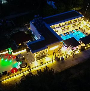 Avaton Luxury Resort And Spa Access The Enigma - Adults Only & Kids 14 Plus- Ασπροβάλτα Exterior photo