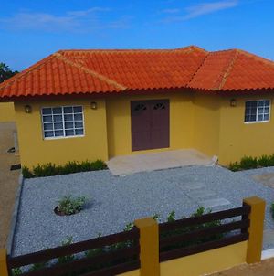 Aruba Roncado Cheerful 3 Bedroom Home In Paradera Exterior photo