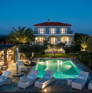 Luxury Villa Mansion With Extraordinary Sea Views! Φοινίκι Exterior photo